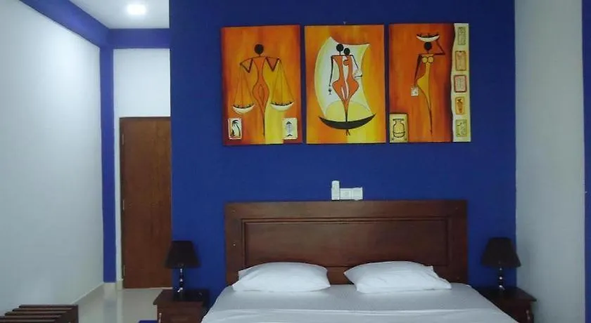 **  Bridge Hotel Negombo Šrí Lanka