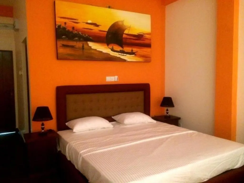 Bridge Hotel Negombo