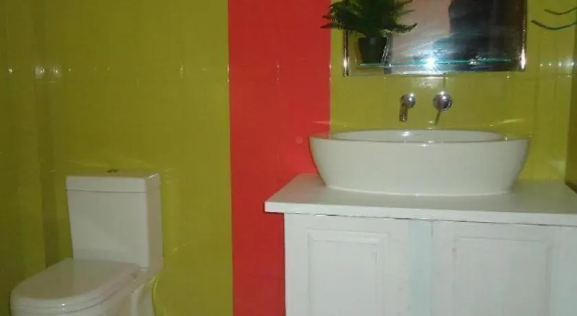 Bridge Hotel Negombo